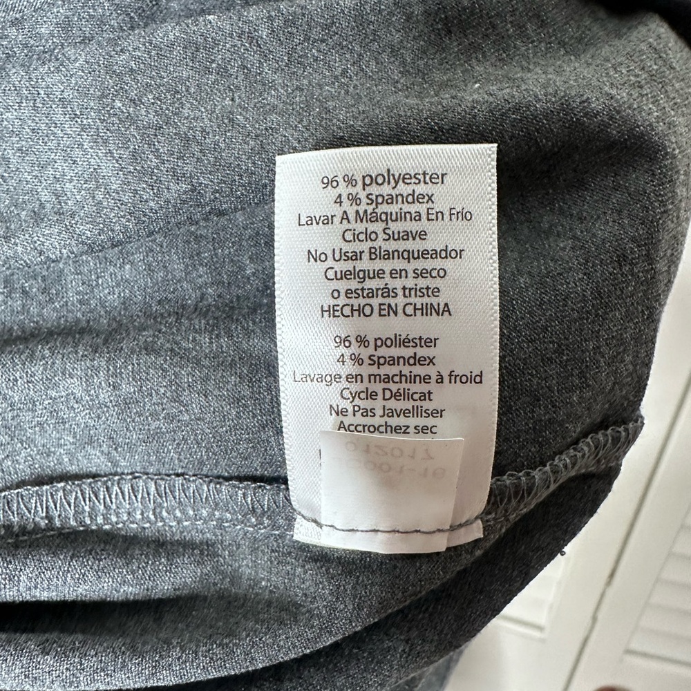 Lularoe Randy Tee - Picture 2 of 2